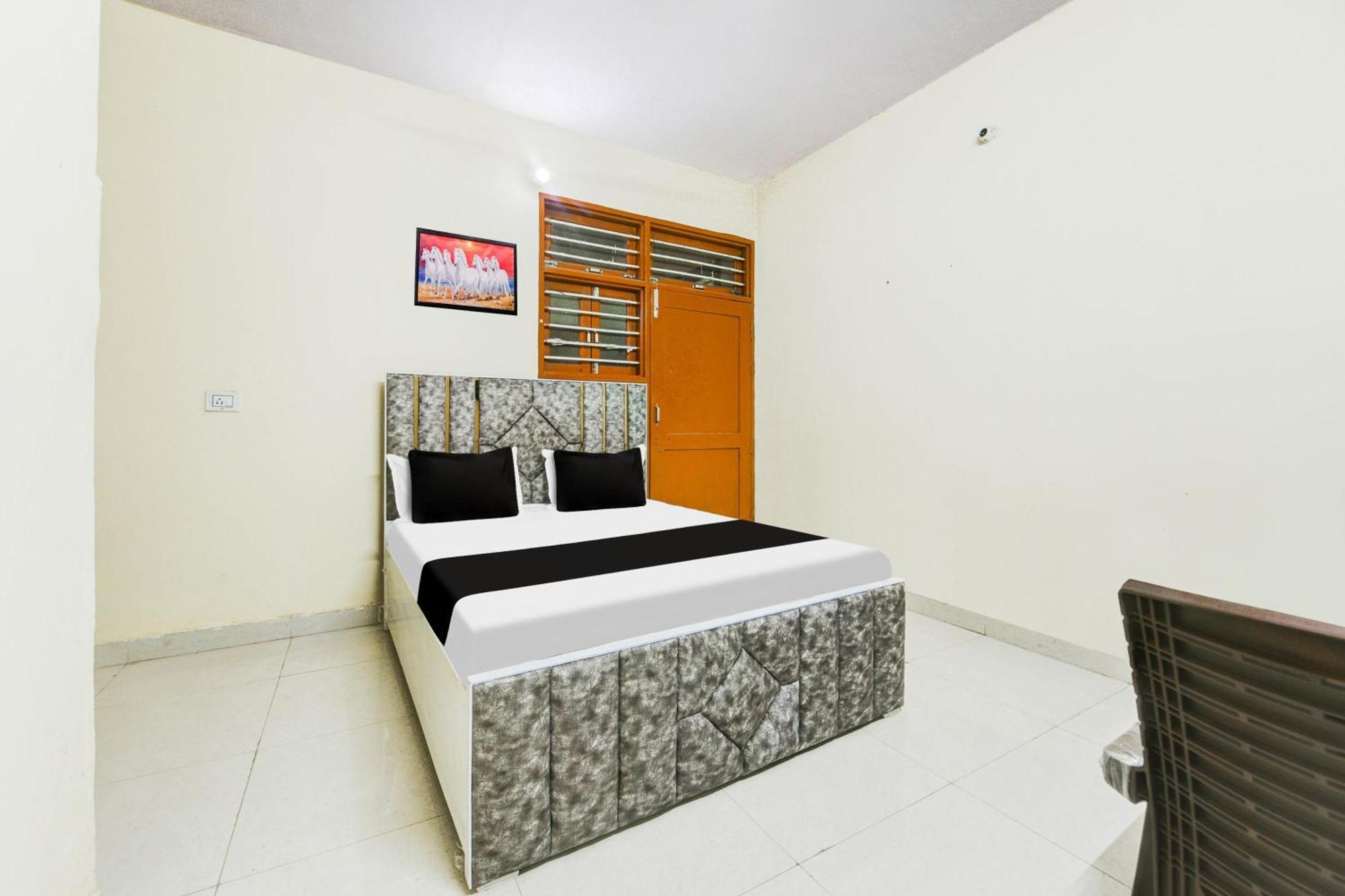 Hotel O J.D Kings Faridabad Eksteriør bilde