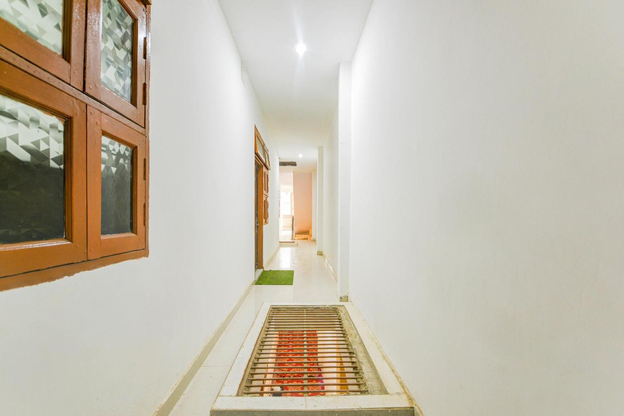 Hotel O J.D Kings Faridabad Eksteriør bilde